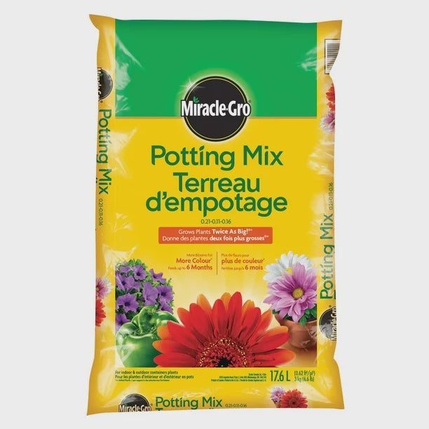 Miracle Gro Potting Soil, 17.6L